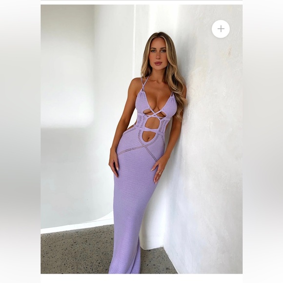 OUTCAST Dresses & Skirts - Outcast Peyton Maxi Dress